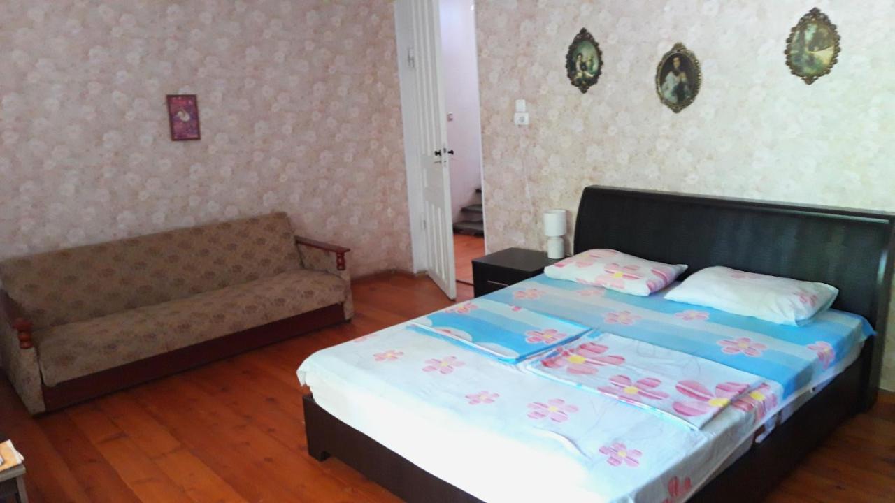 Pospolita Guest House Κουτάισι Εξωτερικό φωτογραφία