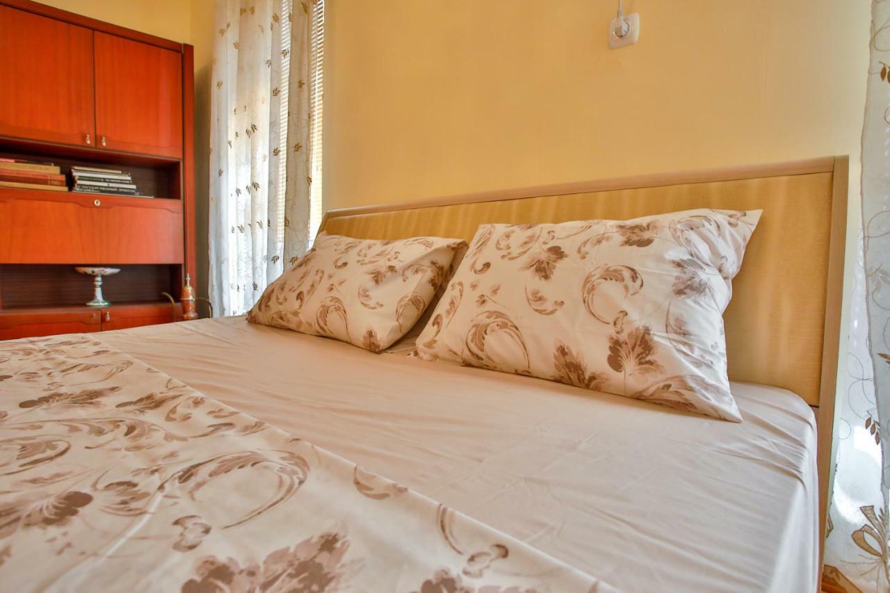 Pospolita Guest House Κουτάισι Εξωτερικό φωτογραφία