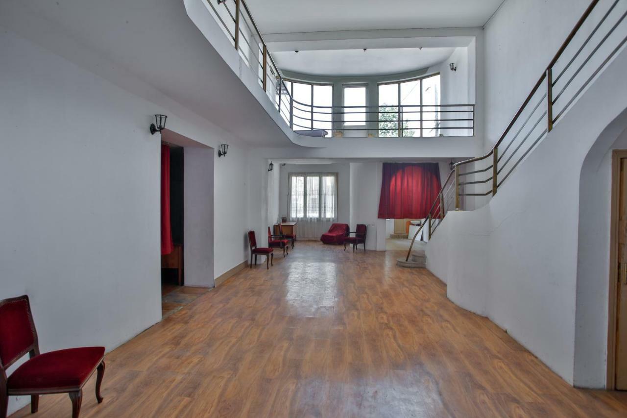 Pospolita Guest House Κουτάισι Εξωτερικό φωτογραφία