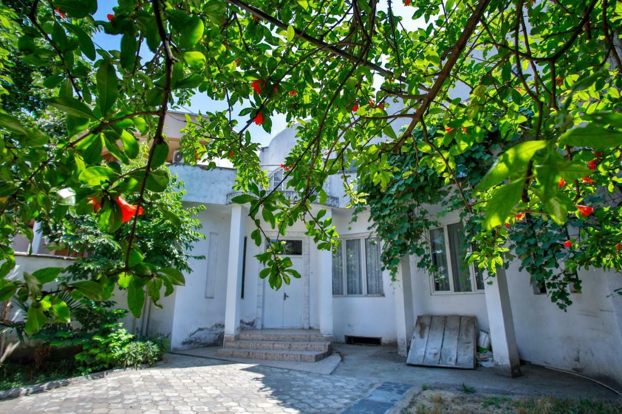 Pospolita Guest House Κουτάισι Εξωτερικό φωτογραφία