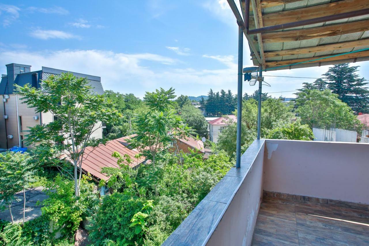 Pospolita Guest House Κουτάισι Εξωτερικό φωτογραφία