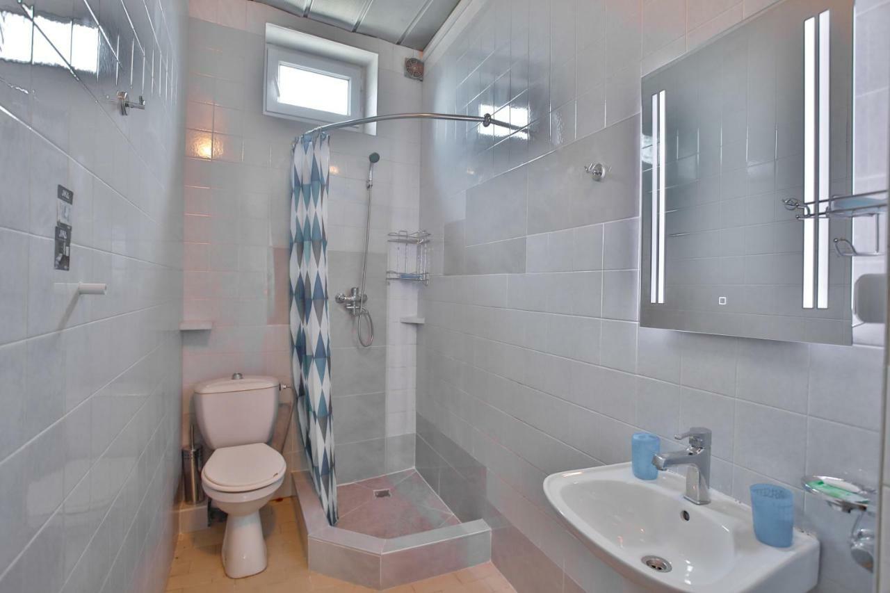 Pospolita Guest House Κουτάισι Εξωτερικό φωτογραφία